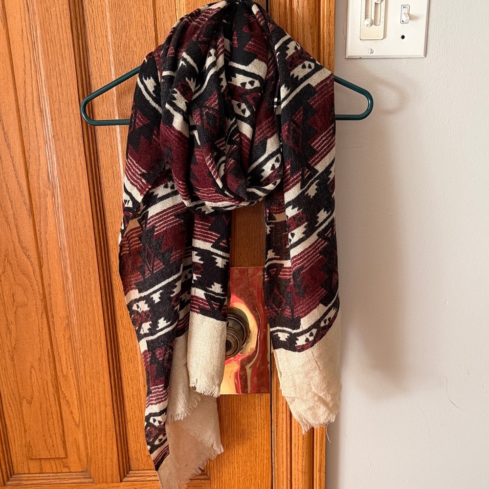 Cozy Multicolor Patterned Scarf